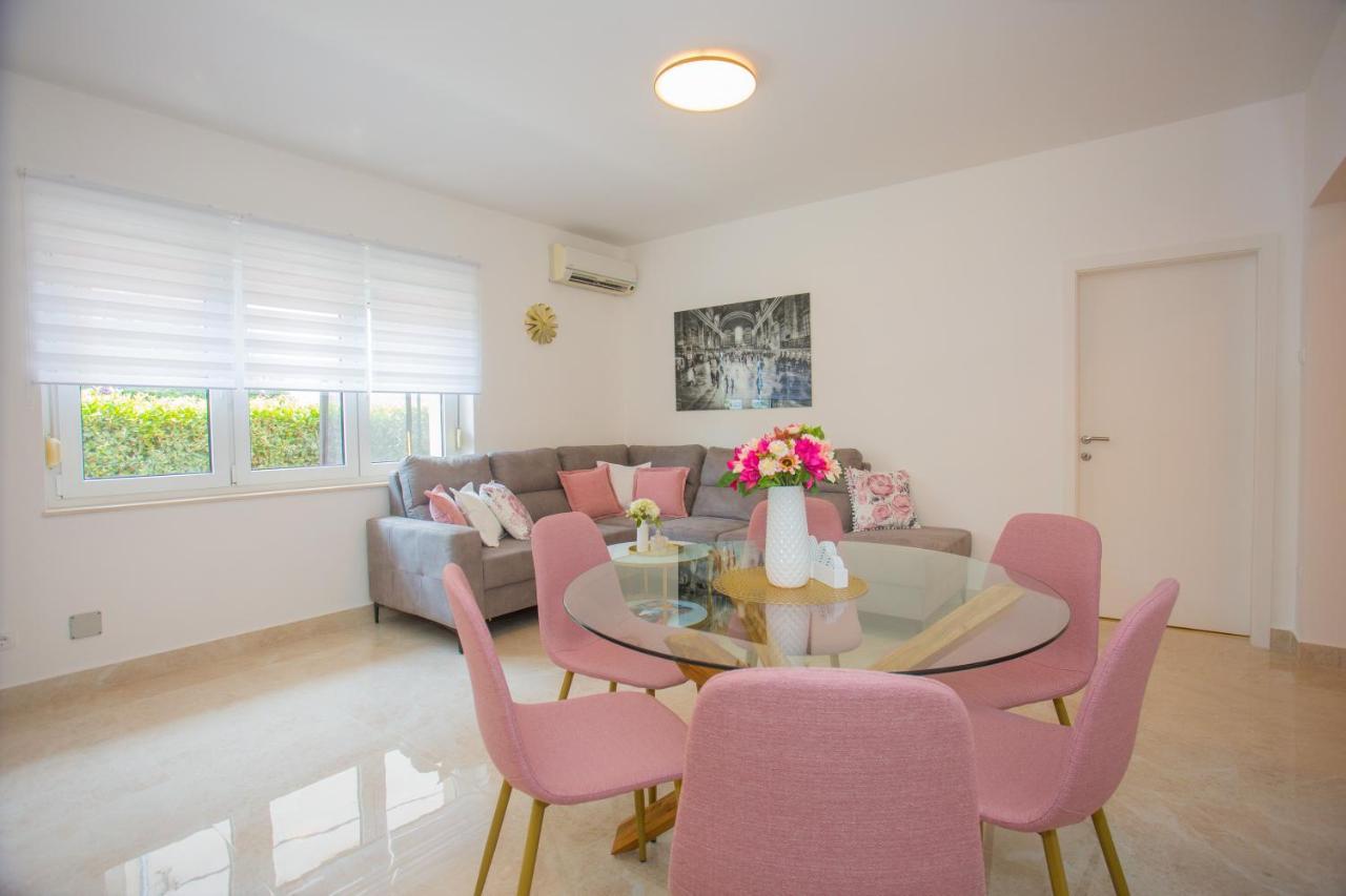 Luxury Villa Vibrass Сплит Екстериор снимка