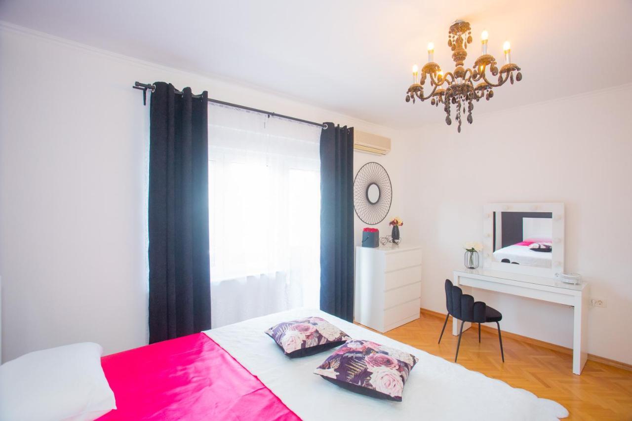 Luxury Villa Vibrass Сплит Екстериор снимка